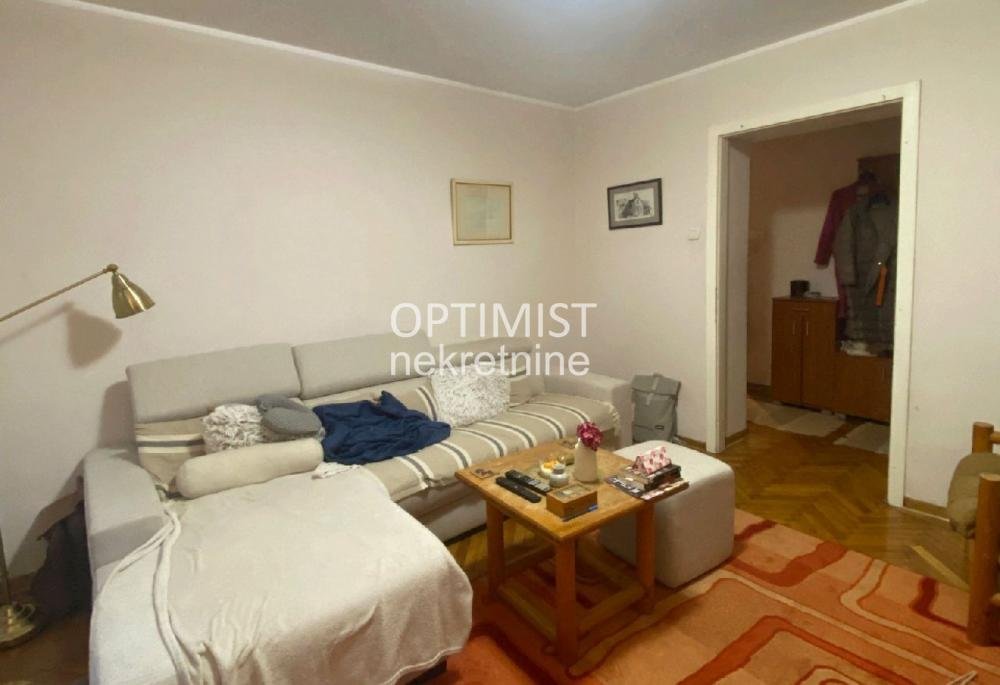 Gundulićev venac, Knez Miletina, 82m2, 3.0 ID#2792