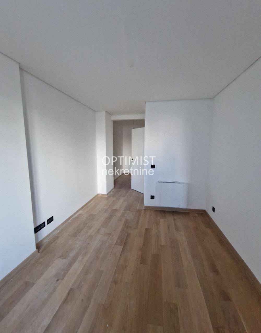 Hram, nov, lux, dve garaže,112m2, 3.0 ID#2806