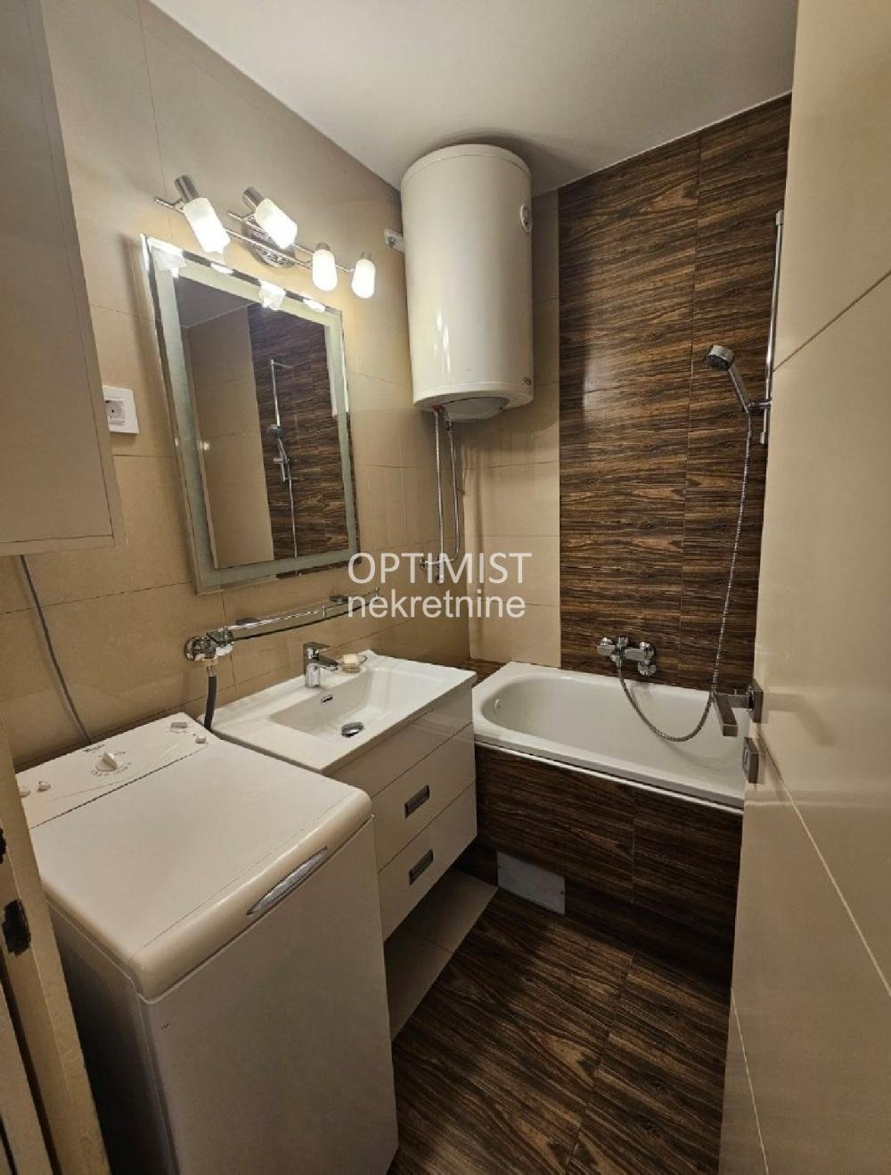 Hotel YU, Klare Cetkin, 44m2, 1.5 ID#2861