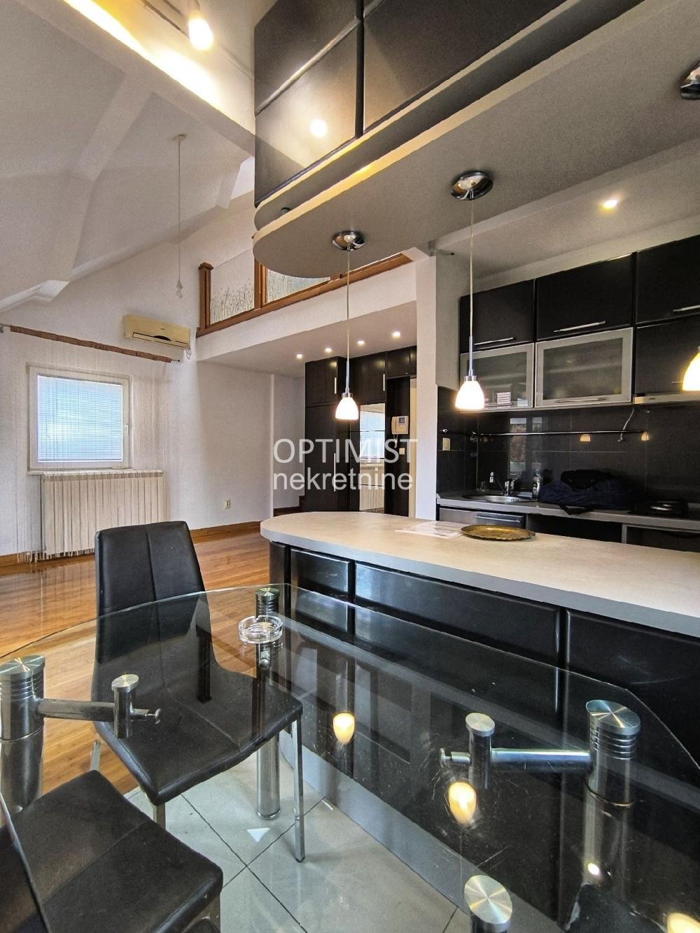 Hram, Mačvanska, Penthouse, Lux ID#2949