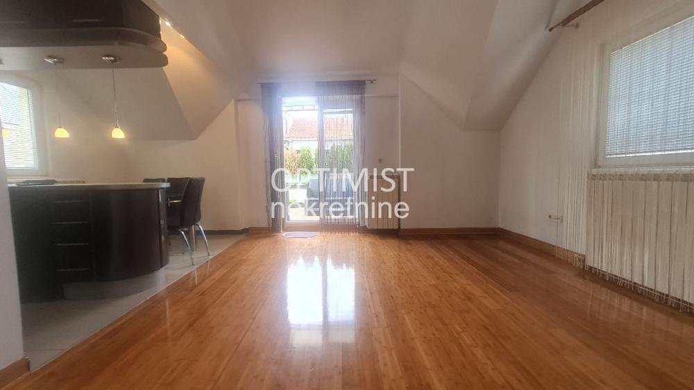 Hram, Mačvanska, Penthouse, Lux ID#2949