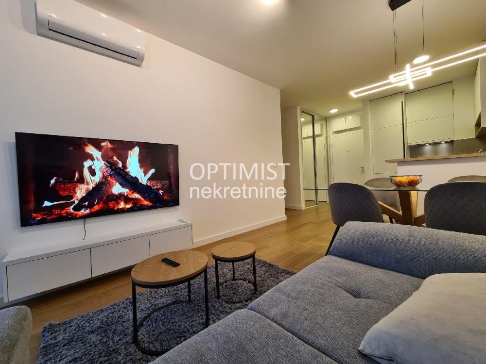 Blok 58, Jurija Gagarina, 65m2, 3.0 ID#2954