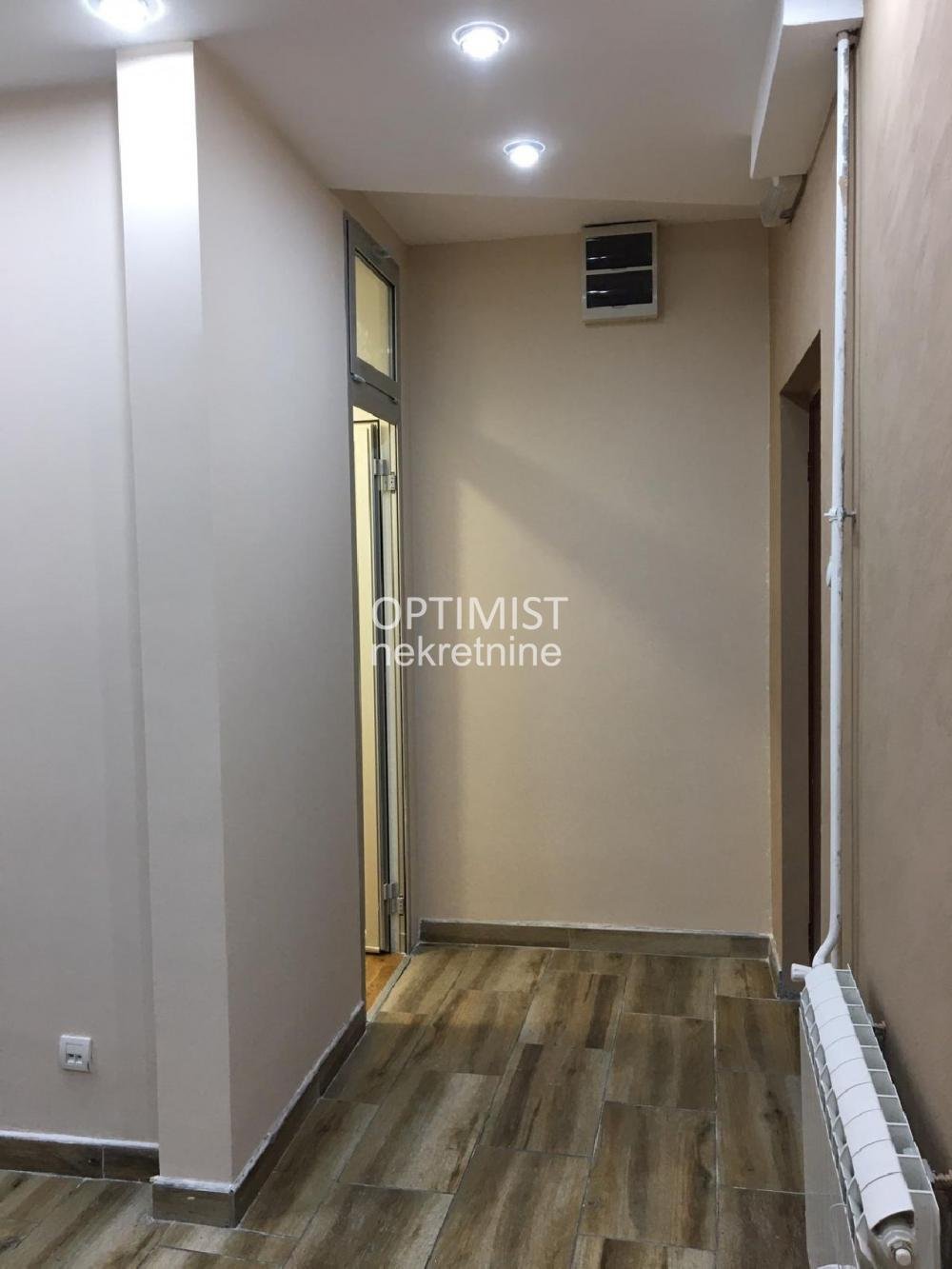 Poslovni prostor, Dorćol, 64m2 ID#2983