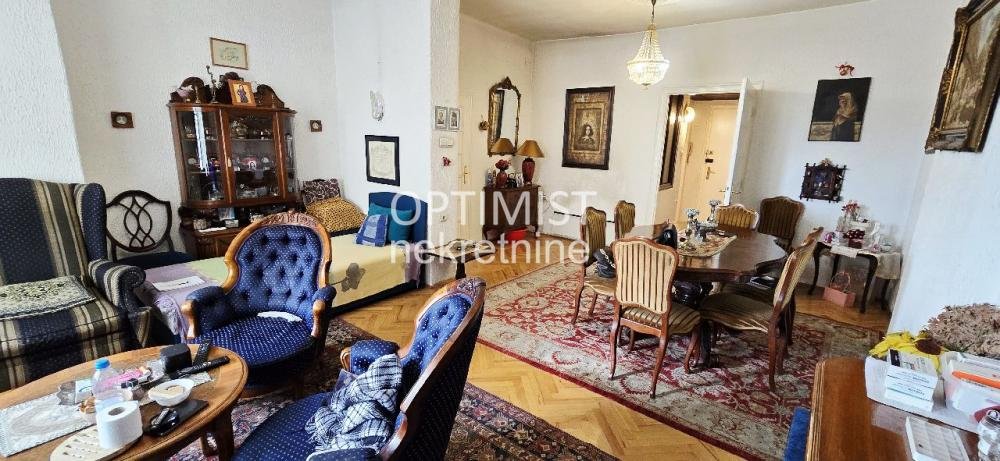 Kosančićev venac, 69m2+3m2, 2.5 ID#2985