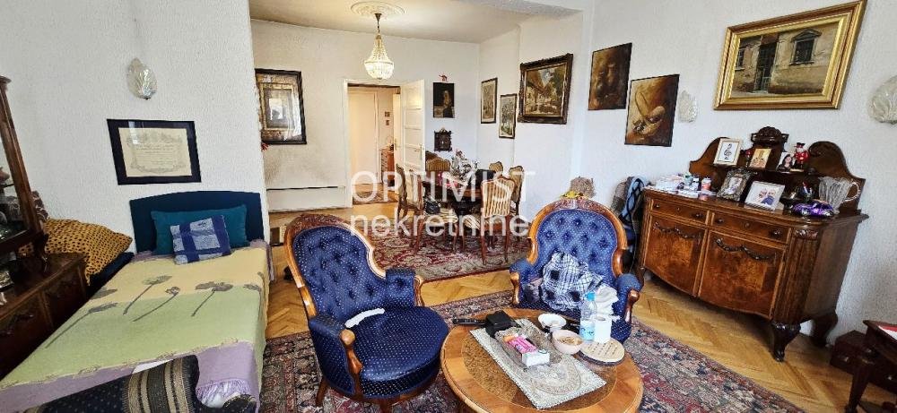 Kosančićev venac, 69m2+3m2, 2.5 ID#2985