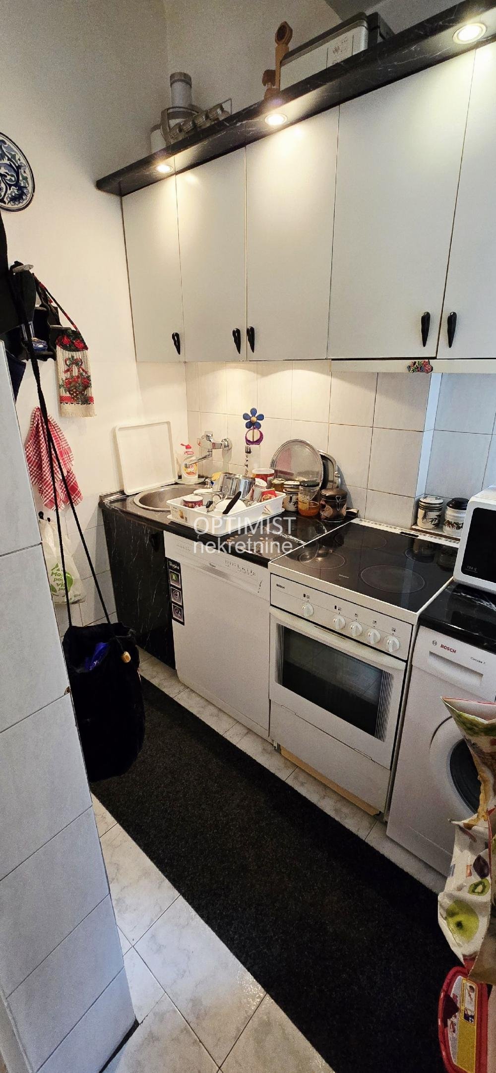 Kosančićev venac, 69m2+3m2, 2.5 ID#2985