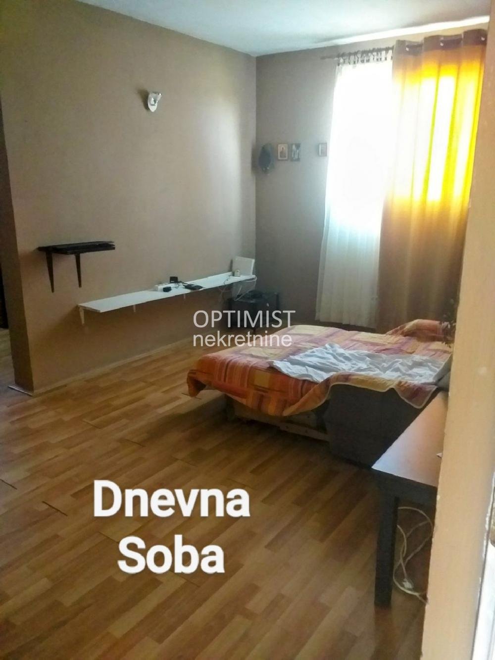 Batajnica, Velika međa nova, 242m2, 4.0 ID#2986