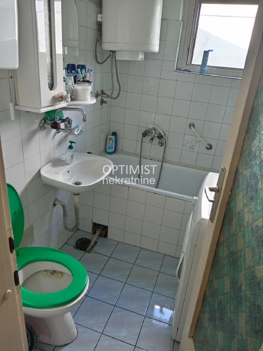 Batajnica, Mala, 75m2, 3.0 ID#3013
