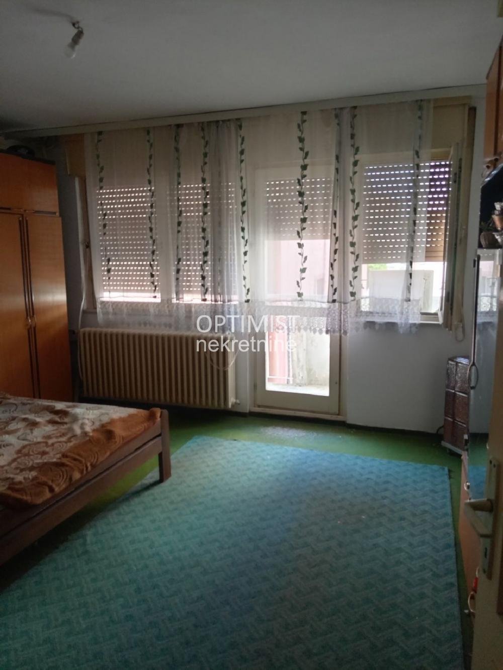 Batajnica, Mala, 75m2, 3.0 ID#3013