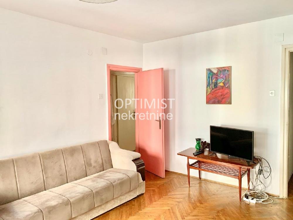 Centar, Kraljice Natalije, 60m2, 2.0 ID#3015
