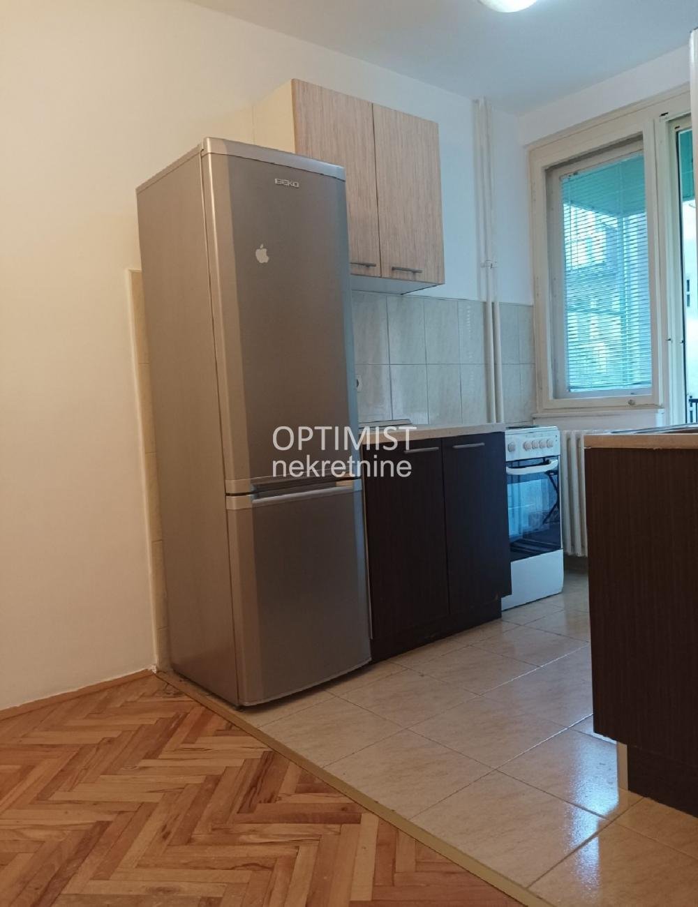 Vračar, Kičevska, uknjižen,  odmah useljiv ID#3031