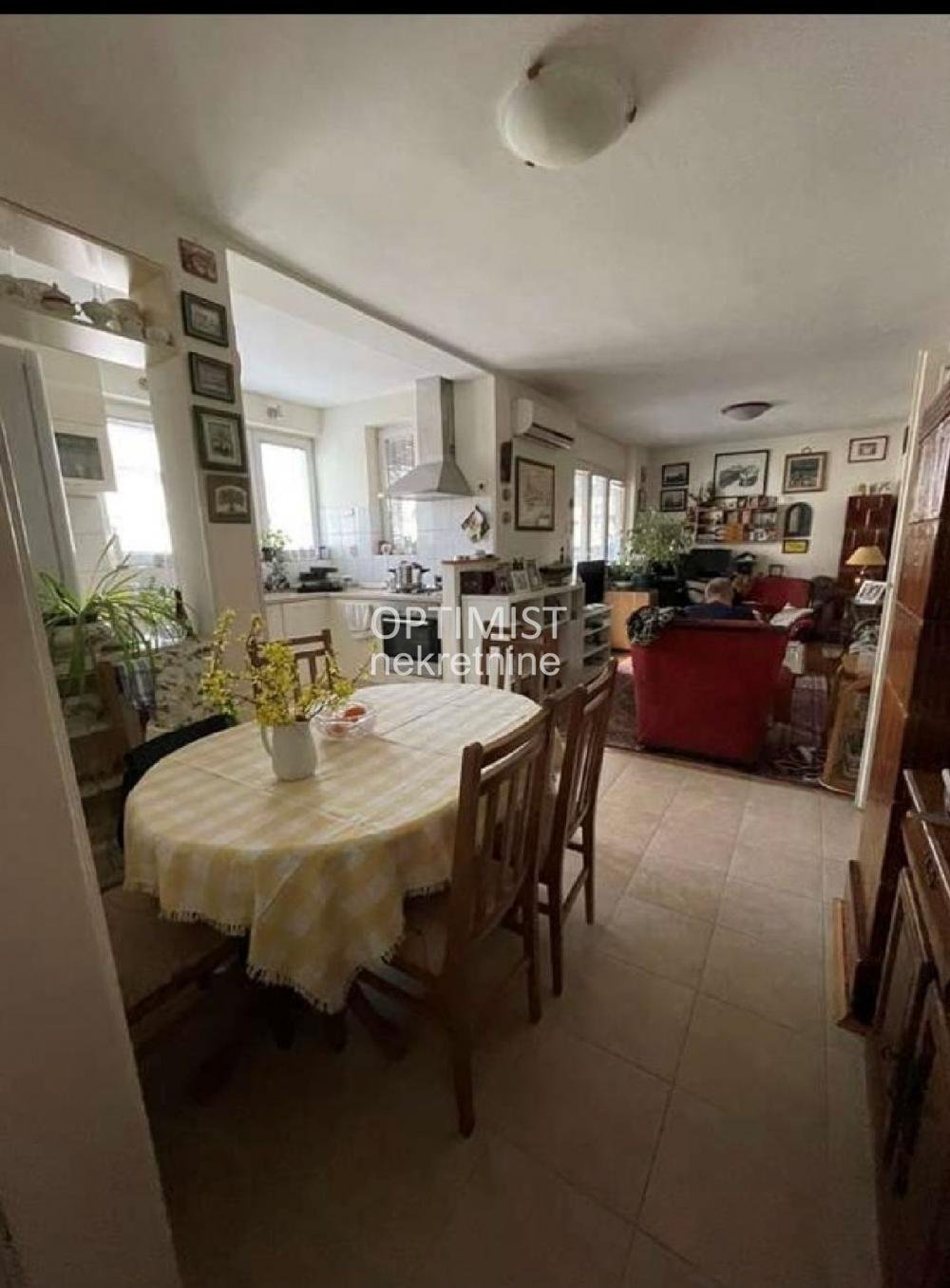 Botanička bašta, Vojvode Dobrnjca, 99m2, 4.0 ID#3042