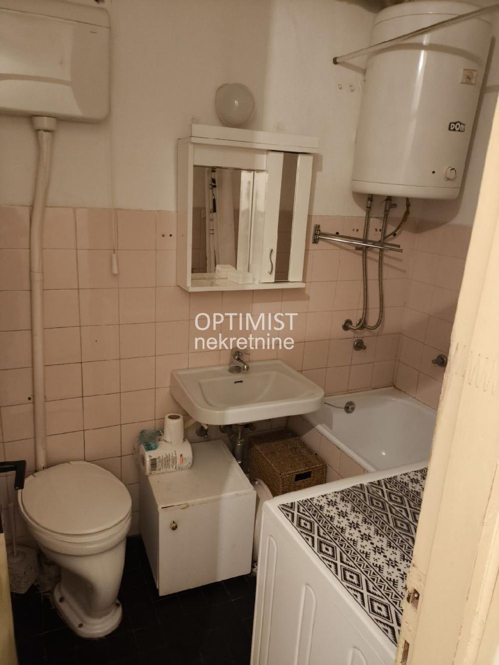 Blok 29, Bulevar Zorana Đinđića, 45m2+L, 1.0 ID#3045