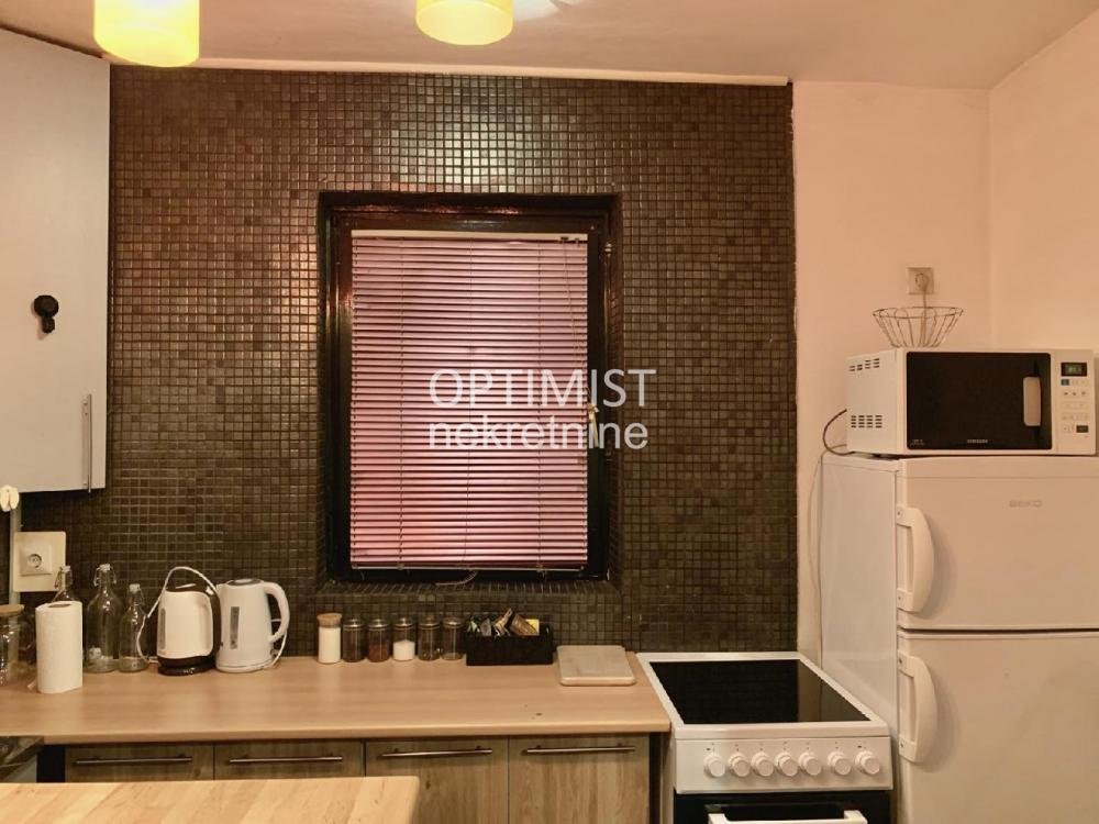 Centar-dvosoban sa terasom-45m2 ID#3054