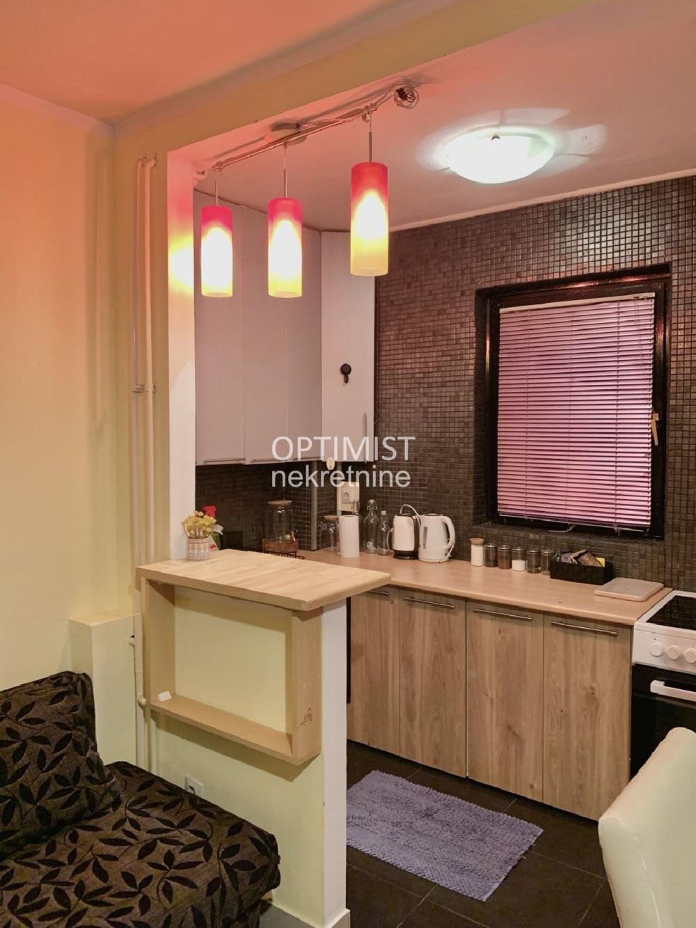 Centar-dvosoban sa terasom-45m2 ID#3054
