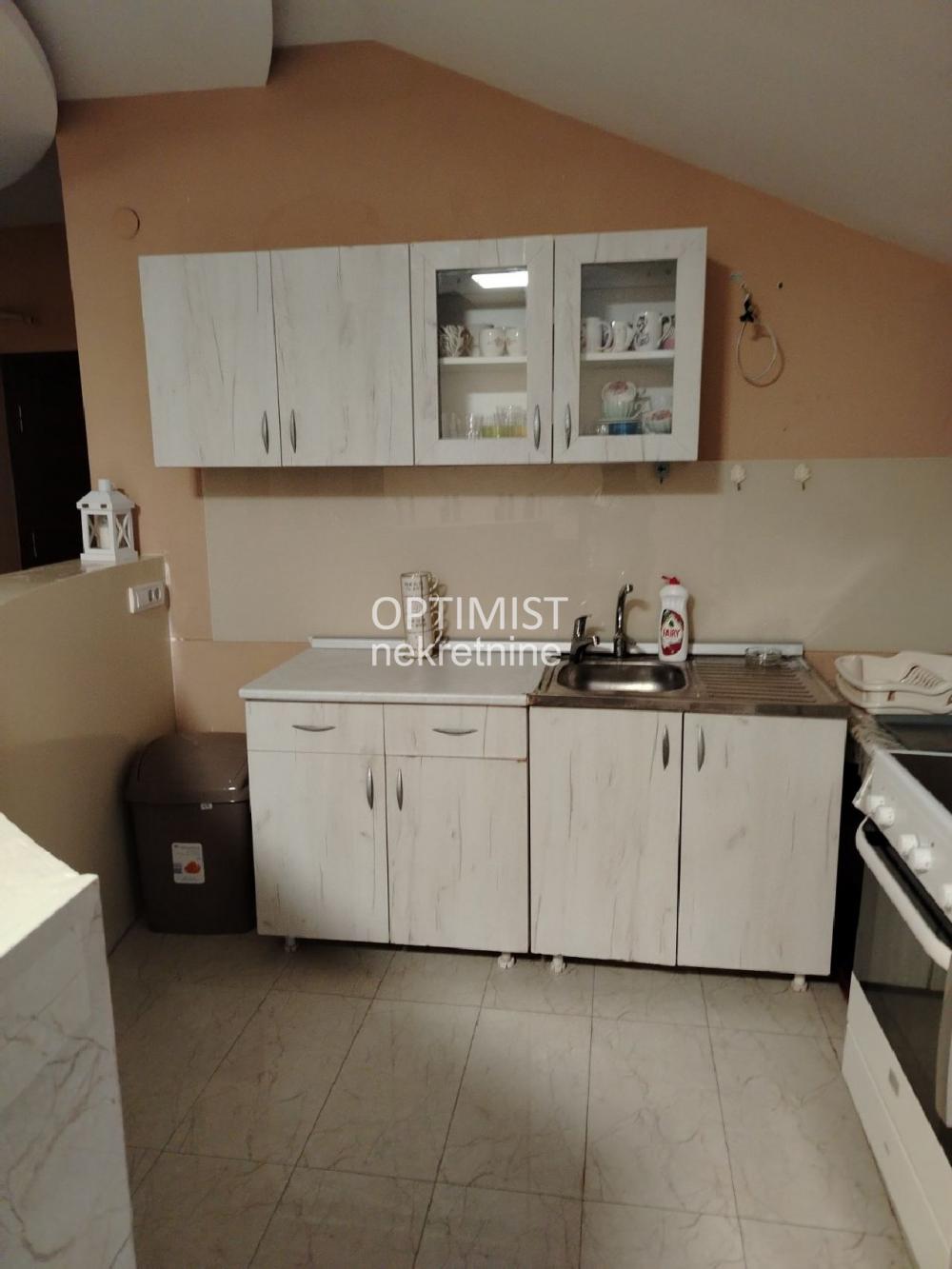 Surčin, Oračka, 220m2, 4.0 ID#3111