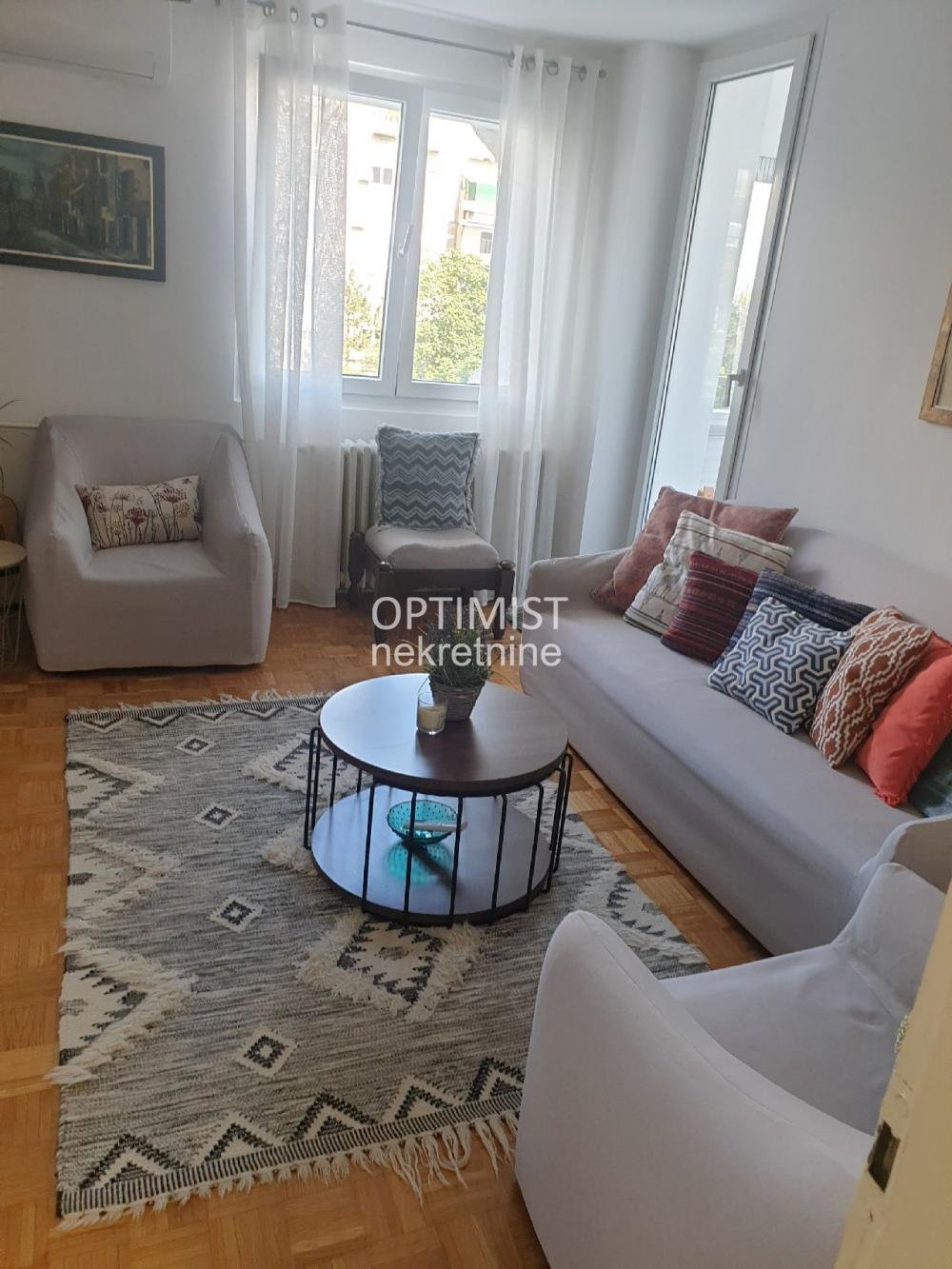 Blok 28, 56m2, u blizini Arene ID#3247