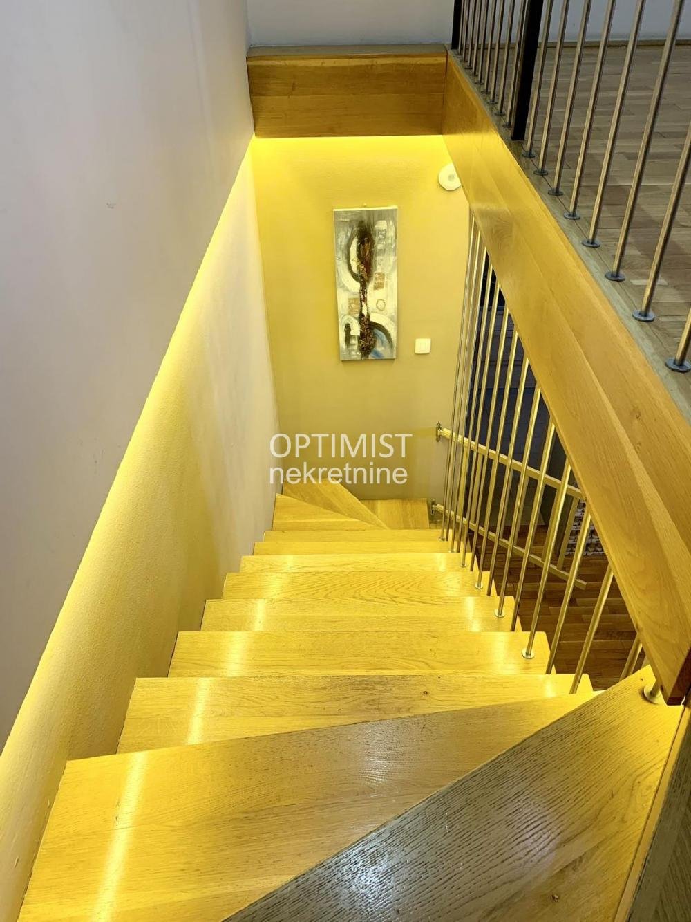 Đevđelijska, stan + 3 garažna mesta ID#3277