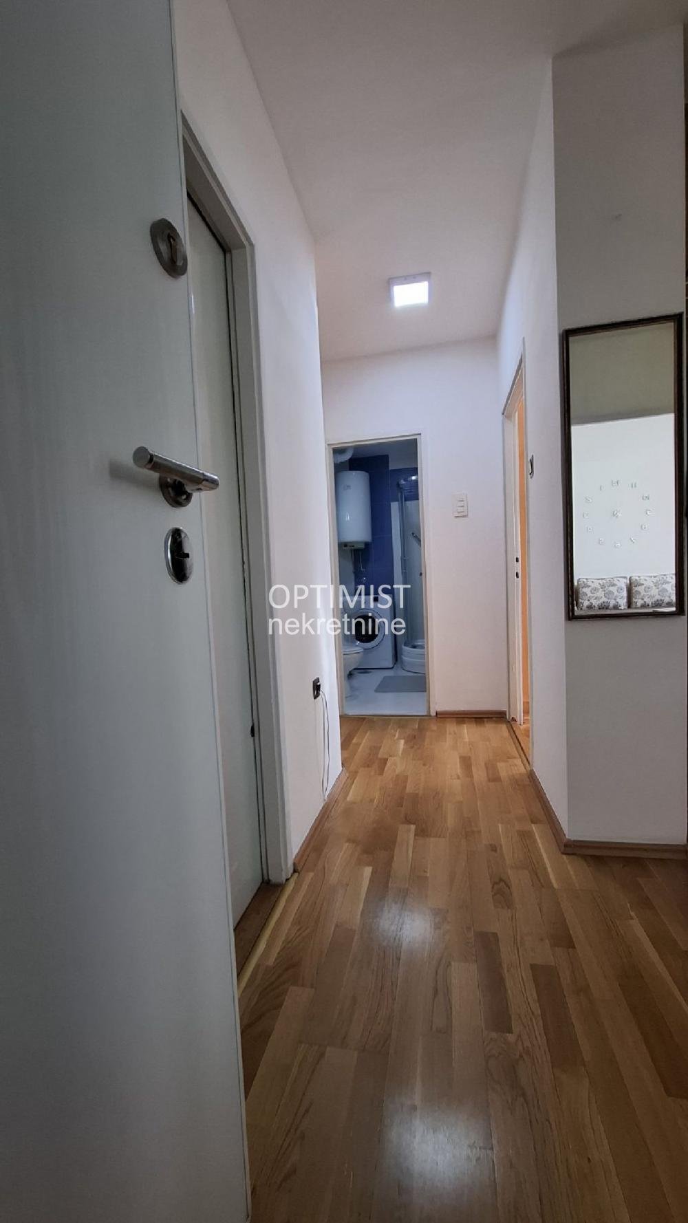 Blok 37, Bulevar Arsenija Čarnojevića, 62m2, 2.0 ID#3301
