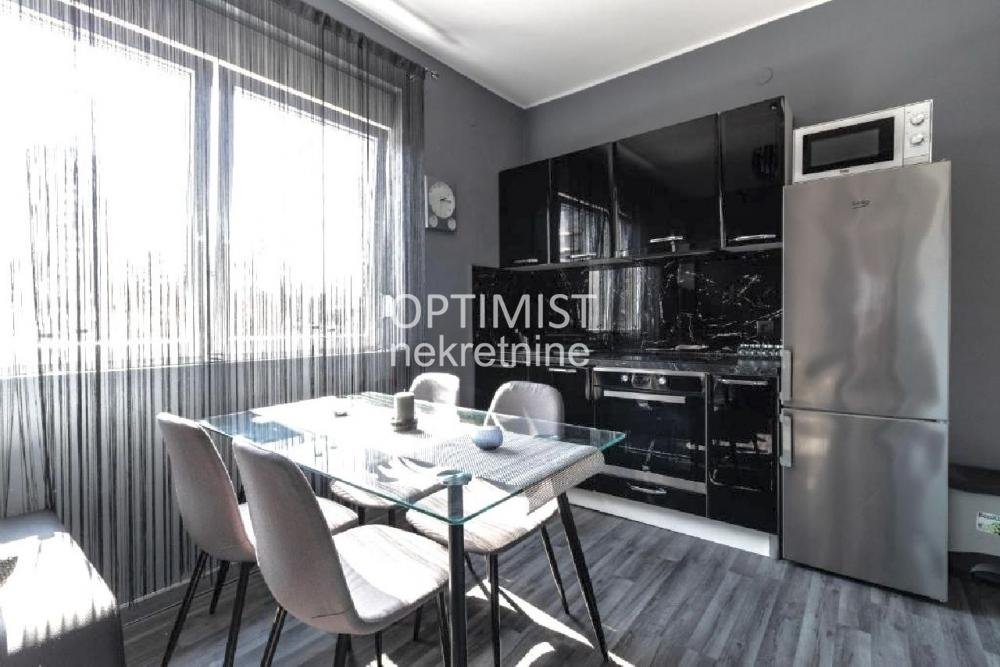 Sterijina | Hala Pionir | 3.0 ID#3311