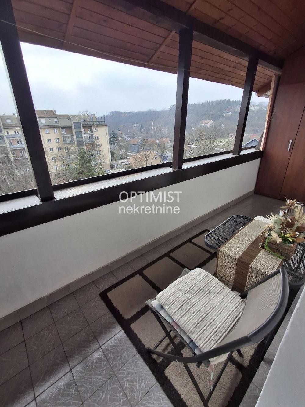 Paviljoni, Radoja Dakića, 40m2, 1.5 ID#3330