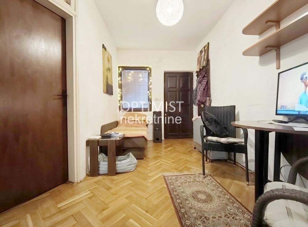 Centar Žarkova, uknjižen, odmah useljiv ID#3345