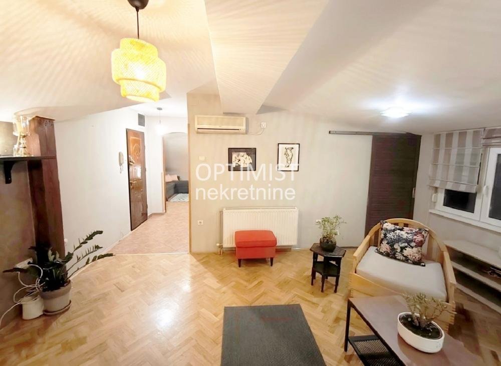 Filmski grad, luks, odmah useljiv ID#3357