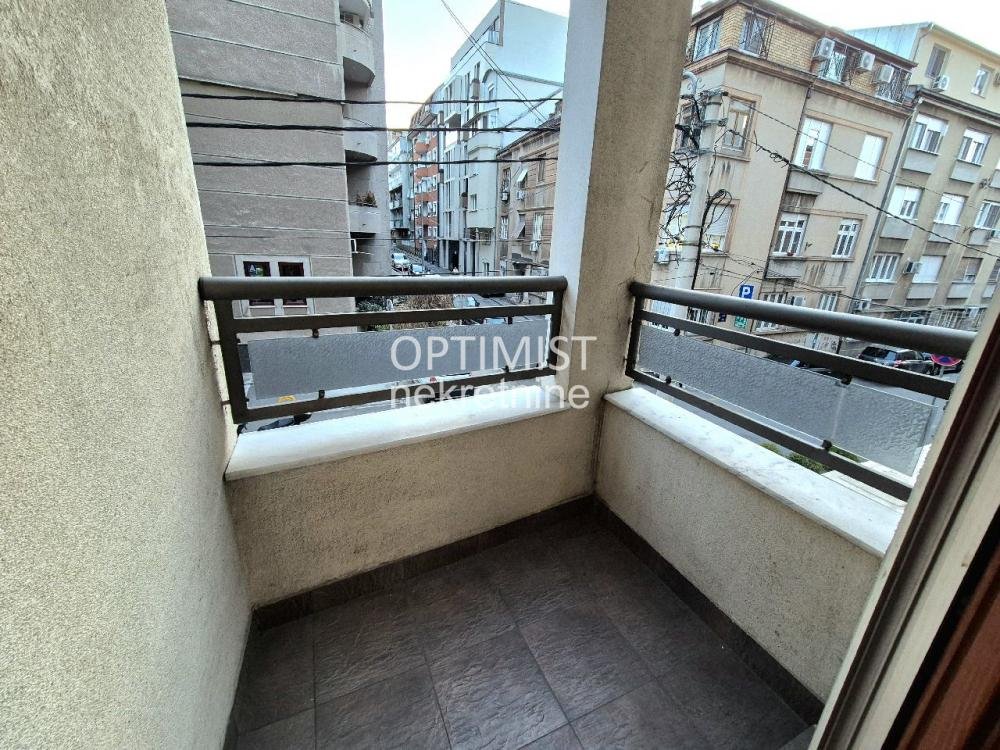 Vračar | Kalenić pijaca | 2.0 ID#3376