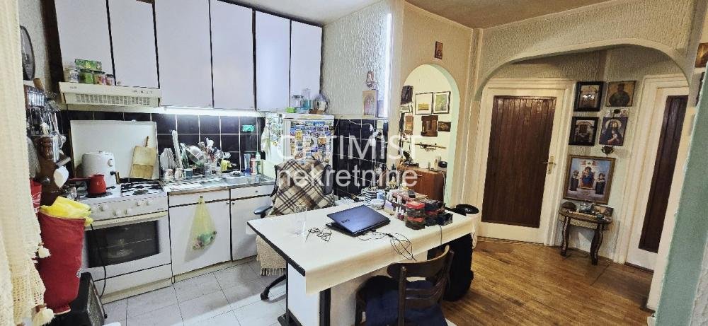 Karaburma, Patrisa Lumumbe, 3.5, uknjižen ID#3390