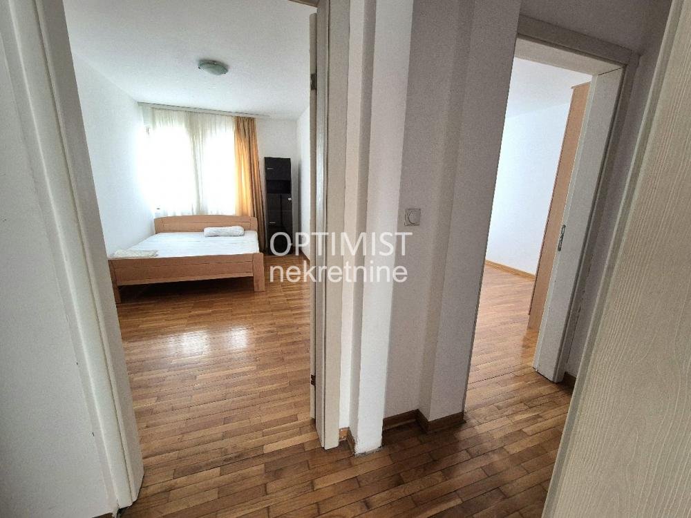 Vračar | 3.0 | Pet friendly ID#3393