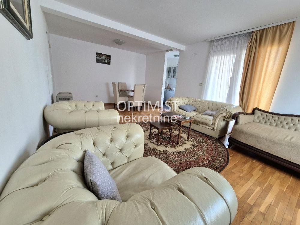Vračar | 3.0 | Pet friendly ID#3393