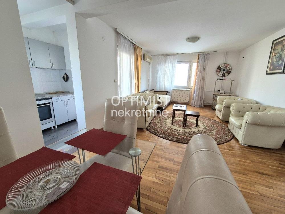 Vračar | 3.0 | Pet friendly ID#3393