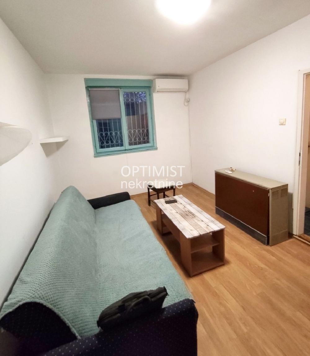 Braće Jerković, garsonjera, uknjižena, odmah useljiva ID#3398