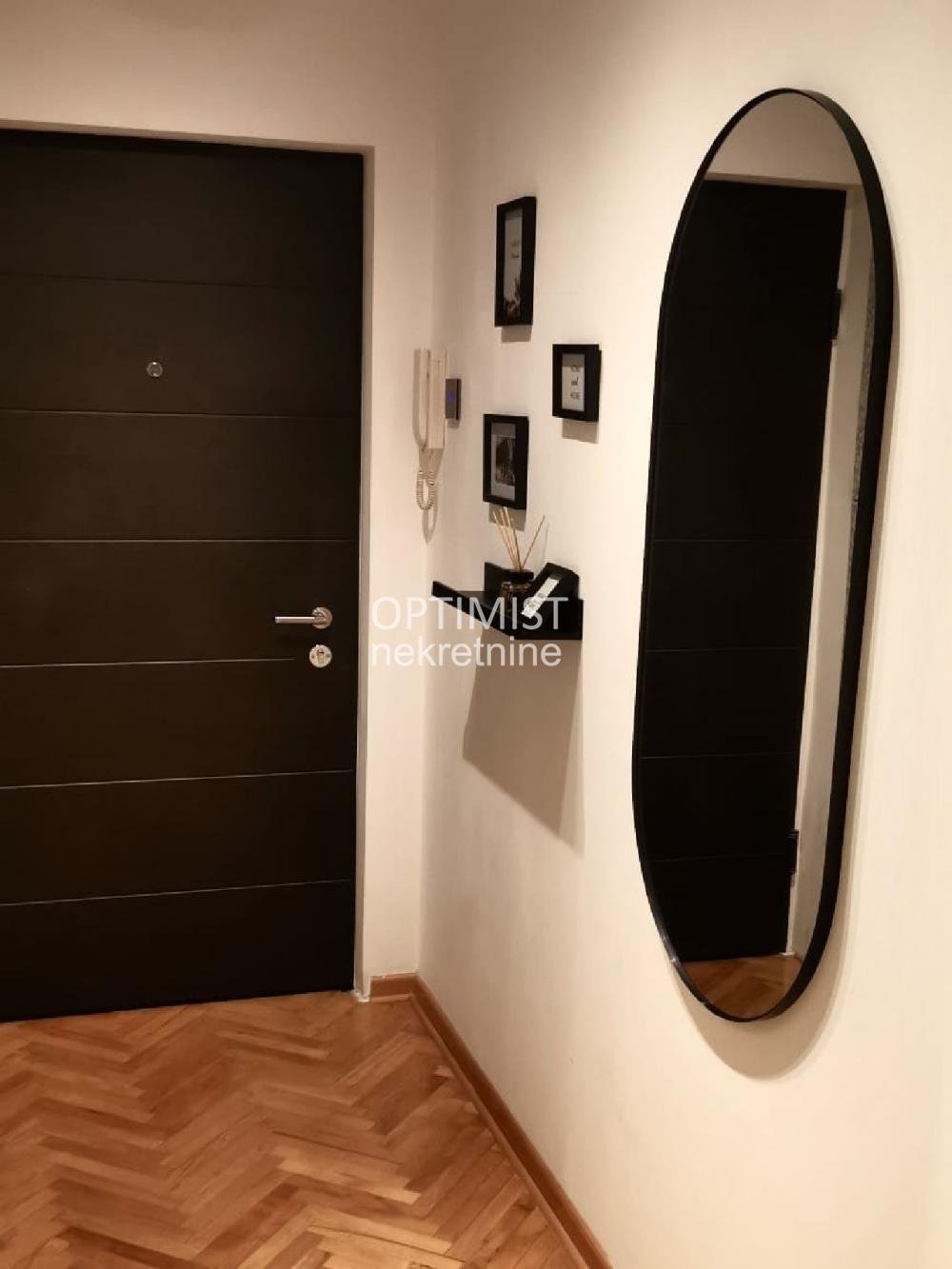 Stari grad | Skadarlija | 2.0 ID#3423