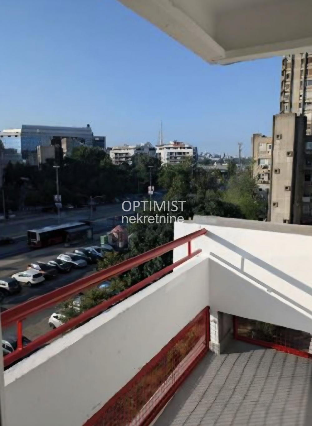 Blok 23, Milentija Popovića, 71m², 3.0 ID#3429