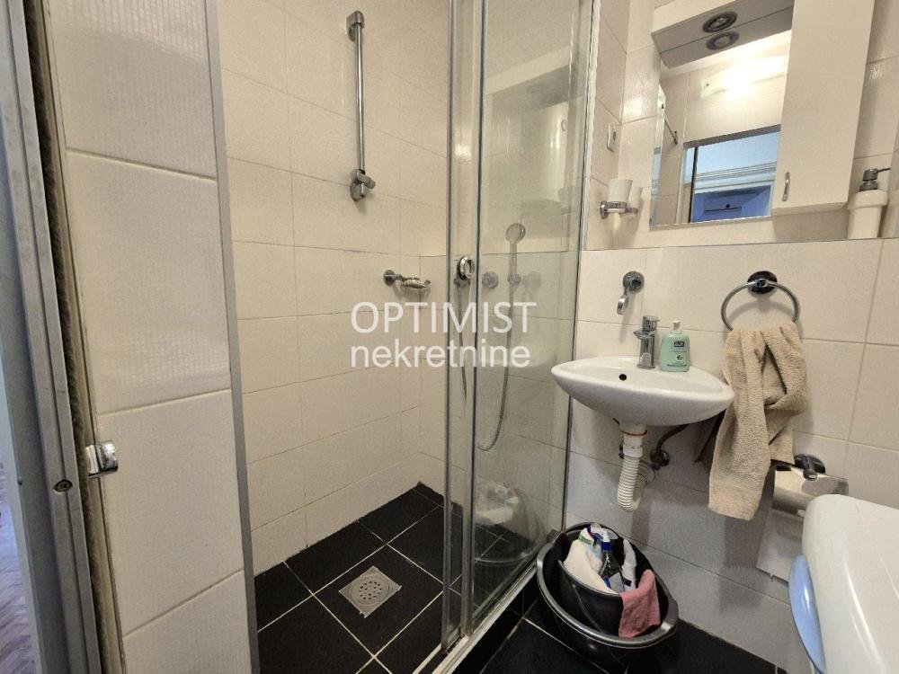 Vračar | Kalenić pijaca | 2.0 ID#3437