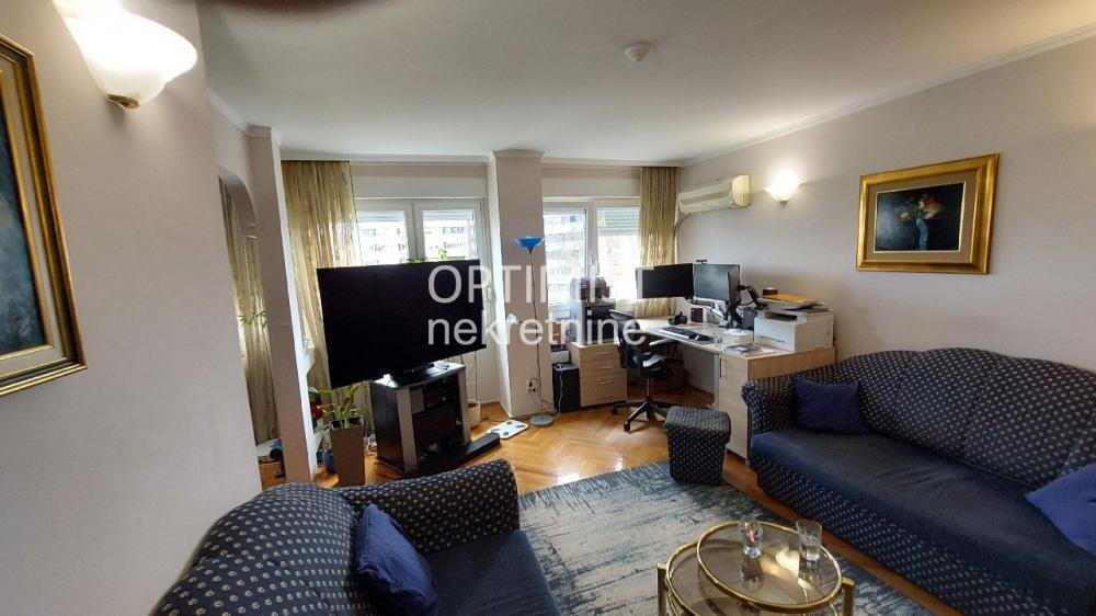 Prazan, odmah useljiv ID#3440