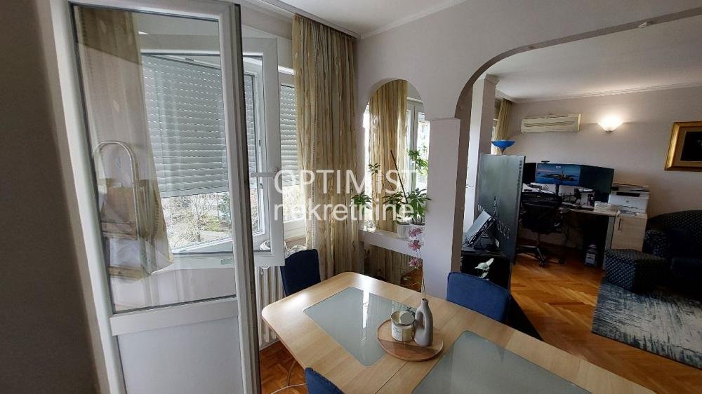 Prazan, odmah useljiv ID#3440