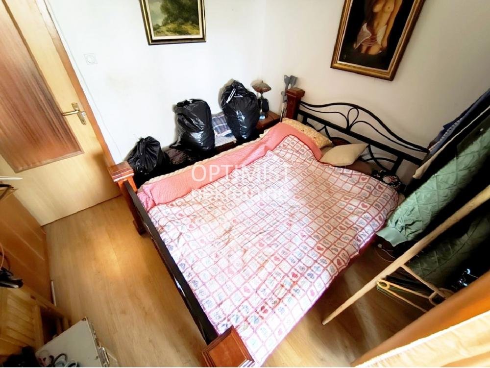 Konjarnik, uknjižen, odmah useljiv ID#3444