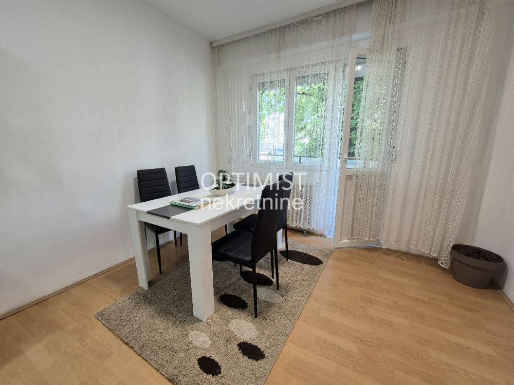 Banovo brdo | Pet friendly | 2.5 ID#3492