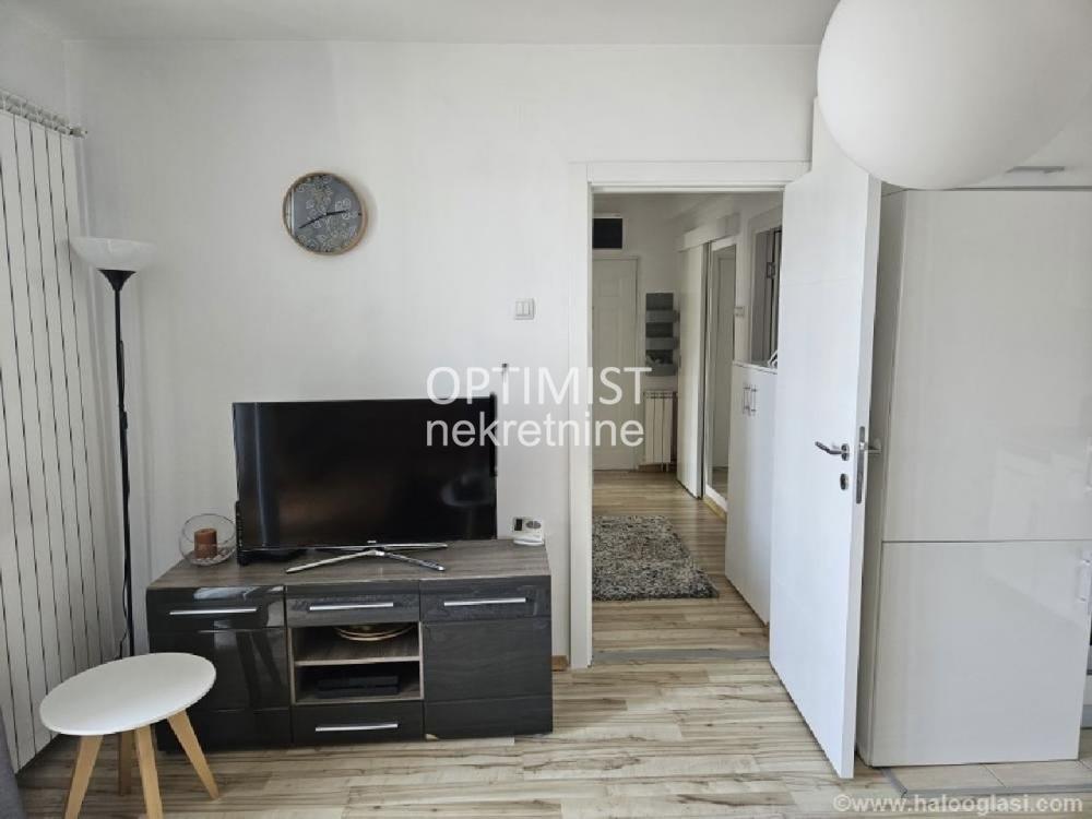 Novi Beograd – Zemunska | 55m² | 2.5-  sa pogledom na Lidl ID#3501