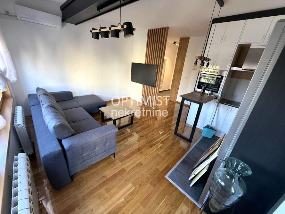 Vračar | Pet friendly + Garaža |2.5 ID#3509