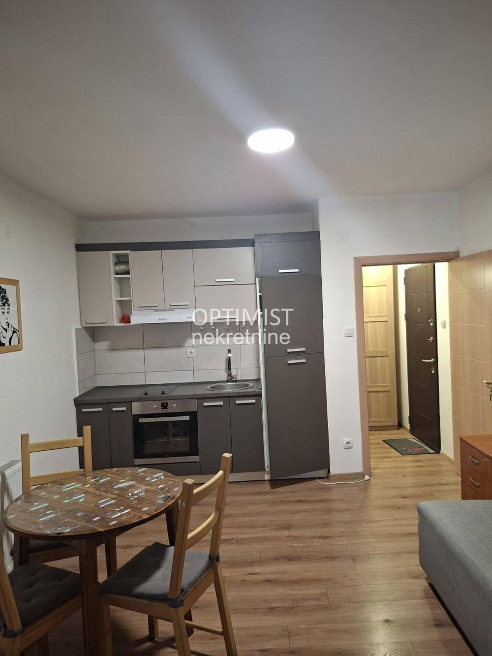 Zemun, Ugrinovačka, 25m2, 1.0 ID#3516