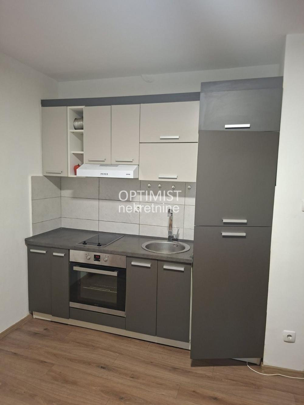 Zemun, Ugrinovačka, 25m2, 1.0 ID#3516