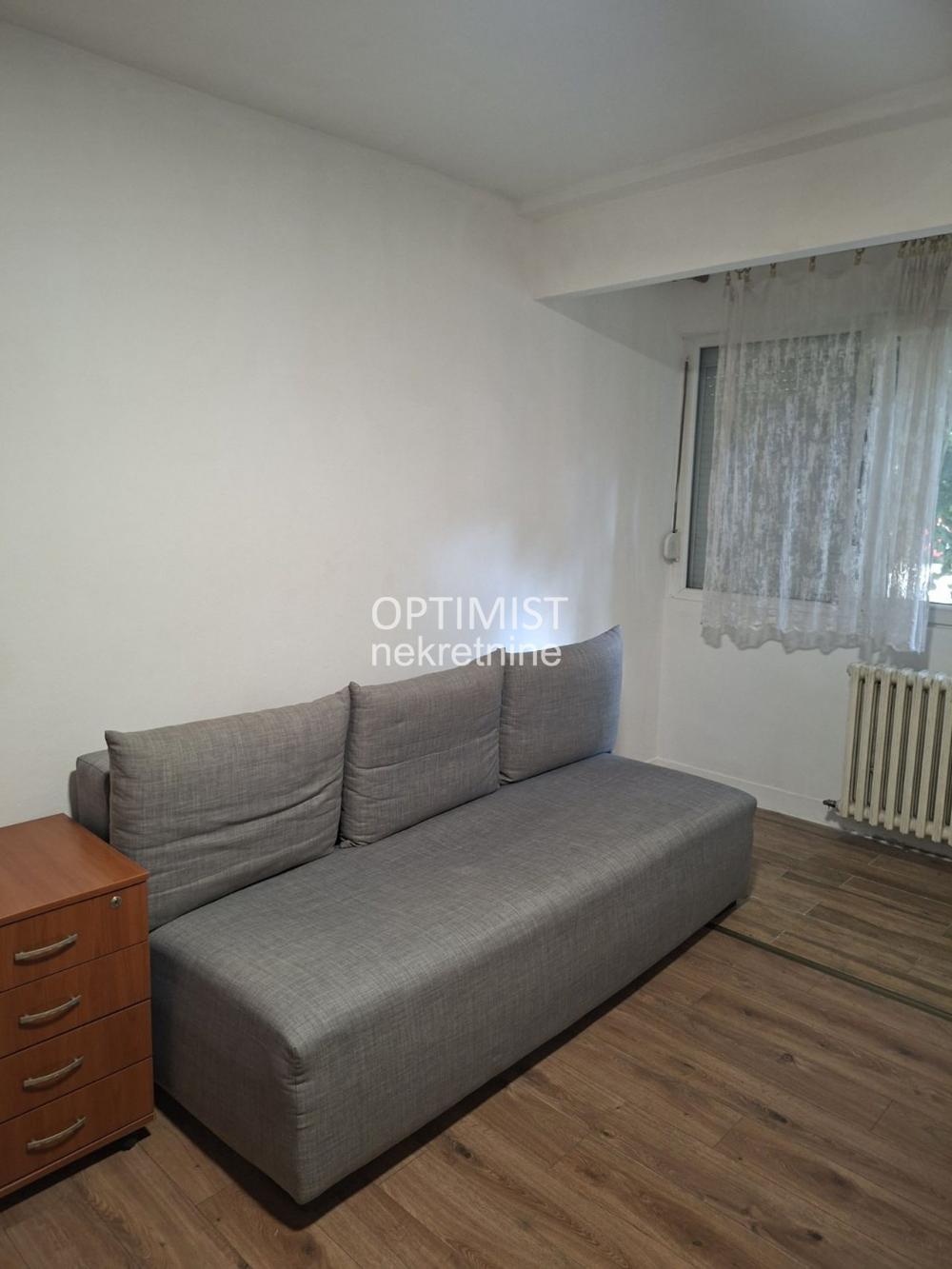 Zemun, Ugrinovačka, 25m2, 1.0 ID#3516