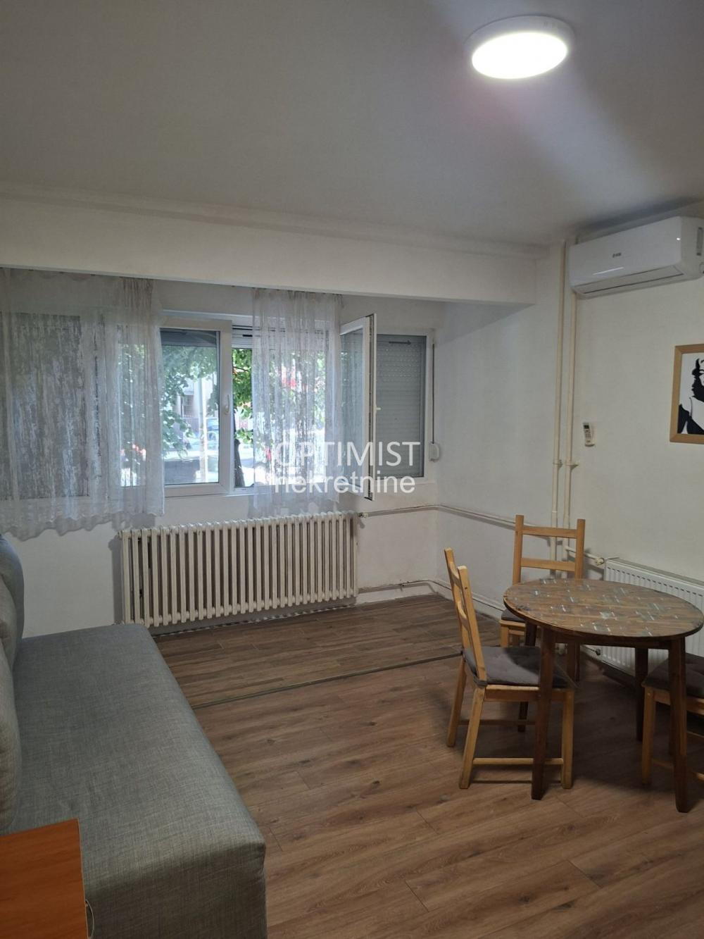 Zemun, Ugrinovačka, 25m2, 1.0 ID#3516