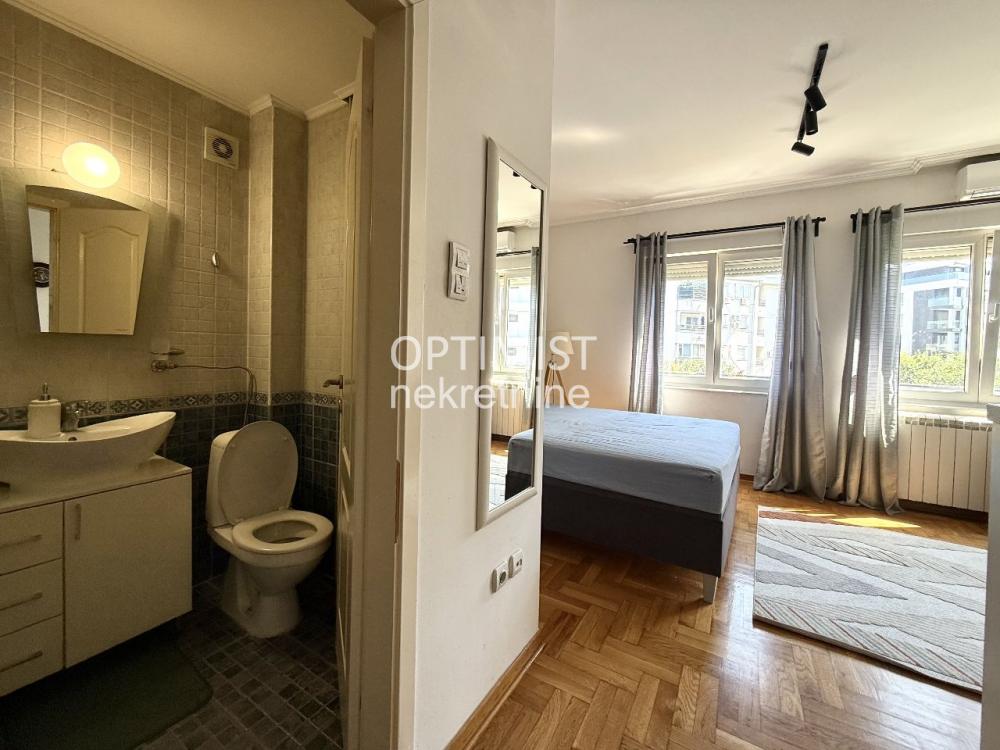 Dorćol | Garažno mesto | Pet friendly ID#3525