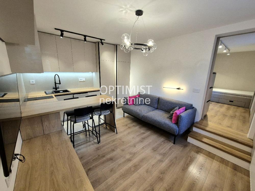 Banovo brdo | Pet friendly + Parking | 2.5 ID#3529