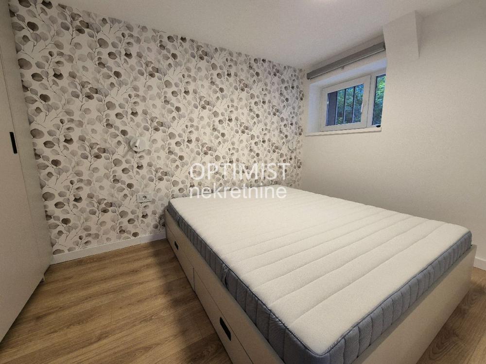 Banovo brdo | Pet friendly + Parking | 2.5 ID#3529