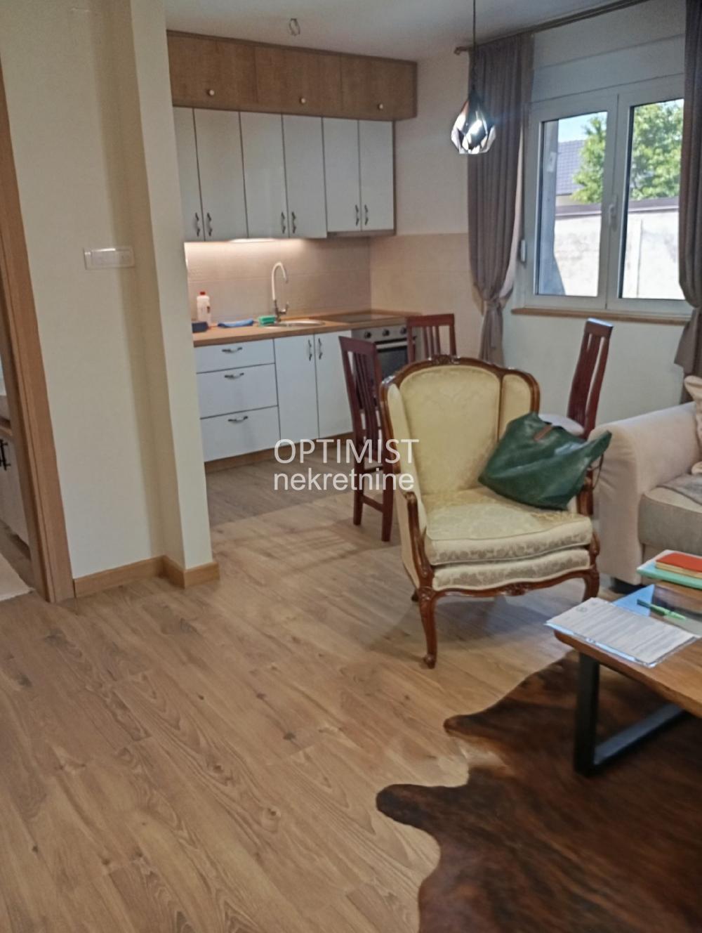 Borča, Petra Kostića, 30 m2 + terasa 12m2, 1.0 ID#3535